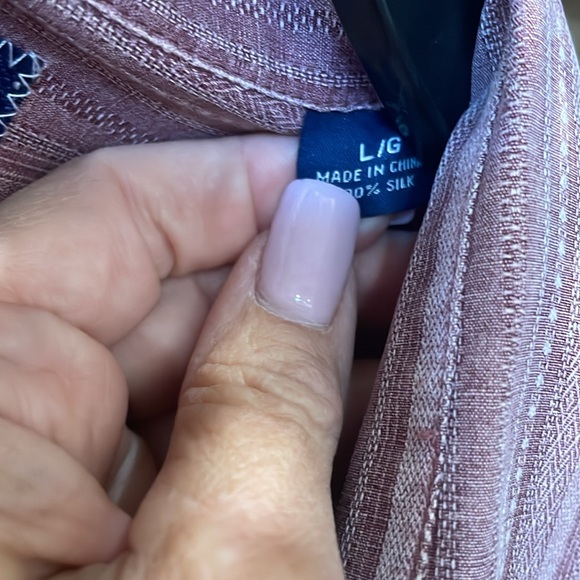 Tommy Bahama men’s button up shirt - Picture 3 of 4